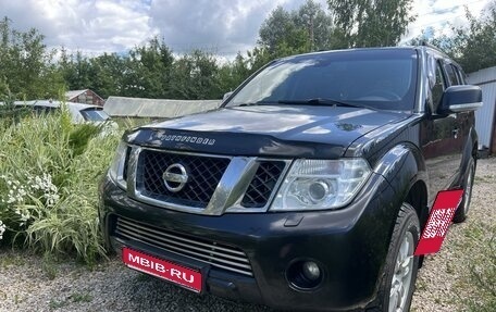 Nissan Pathfinder, 2011 год, 1 700 000 рублей, 1 фотография