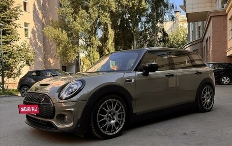 MINI Clubman, 2019 год, 4 050 000 рублей, 5 фотография