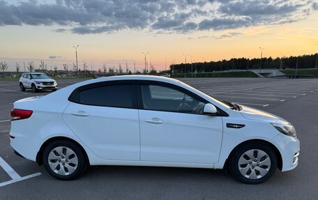 KIA Rio III рестайлинг, 2015 год, 940 000 рублей, 3 фотография