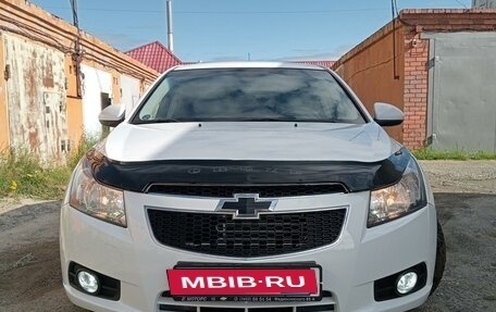 Chevrolet Cruze II, 2011 год, 860 000 рублей, 1 фотография