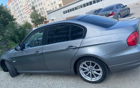 BMW 3 серия, 2010 год, 1 075 000 рублей, 3 фотография