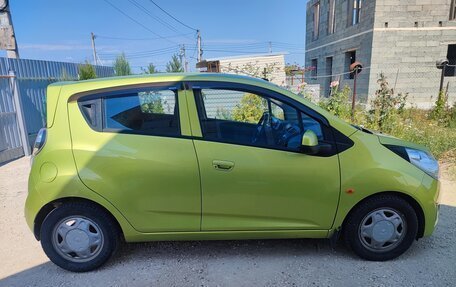 Chevrolet Spark III, 2011 год, 670 000 рублей, 2 фотография