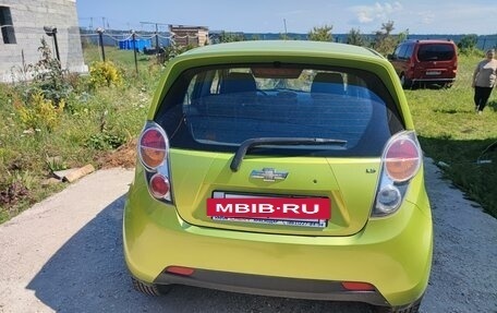 Chevrolet Spark III, 2011 год, 670 000 рублей, 4 фотография