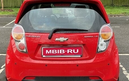 Chevrolet Spark III, 2011 год, 900 000 рублей, 7 фотография