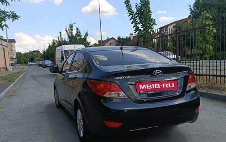 Hyundai Solaris II рестайлинг, 2013 год, 695 000 рублей, 4 фотография