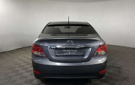 Hyundai Solaris II рестайлинг, 2013 год, 830 000 рублей, 3 фотография