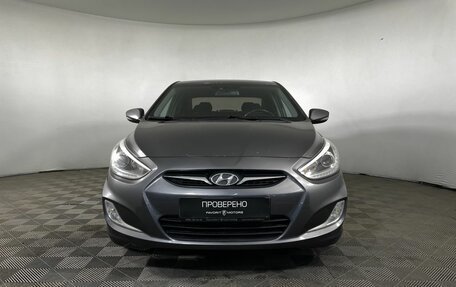 Hyundai Solaris II рестайлинг, 2013 год, 830 000 рублей, 2 фотография