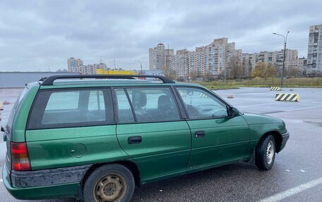 Opel Astra F, 1997 год, 130 000 рублей, 2 фотография