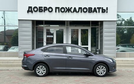 Hyundai Solaris II рестайлинг, 2021 год, 1 809 000 рублей, 4 фотография