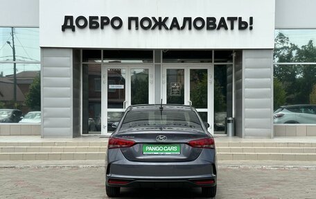 Hyundai Solaris II рестайлинг, 2021 год, 1 809 000 рублей, 6 фотография