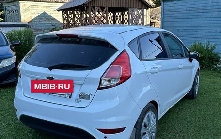 Ford Fiesta, 2015 год, 1 150 000 рублей, 3 фотография