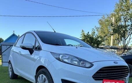 Ford Fiesta, 2015 год, 1 150 000 рублей, 2 фотография