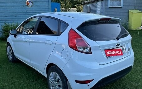 Ford Fiesta, 2015 год, 1 150 000 рублей, 4 фотография