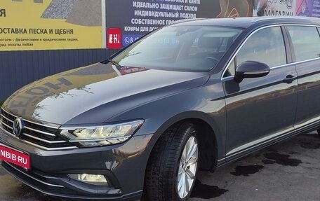 Volkswagen Passat B8 рестайлинг, 2019 год, 1 815 000 рублей, 1 фотография