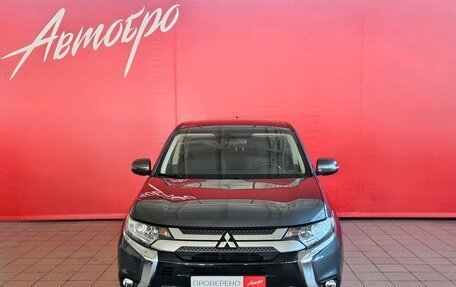 Mitsubishi Outlander III рестайлинг 3, 2019 год, 2 475 000 рублей, 8 фотография