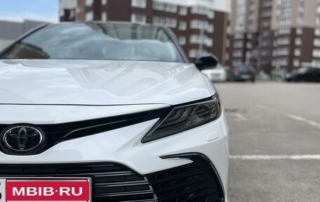 Toyota Camry, 2019 год, 3 200 000 рублей, 16 фотография