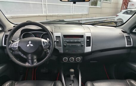 Mitsubishi Outlander III рестайлинг 3, 2008 год, 1 026 000 рублей, 5 фотография