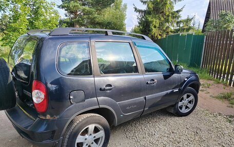 Chevrolet Niva I рестайлинг, 2013 год, 450 000 рублей, 4 фотография