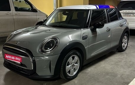 MINI Hatch, 2022 год, 3 400 000 рублей, 5 фотография