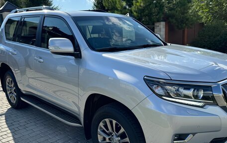 Toyota Land Cruiser Prado 150 рестайлинг 2, 2018 год, 5 790 000 рублей, 6 фотография