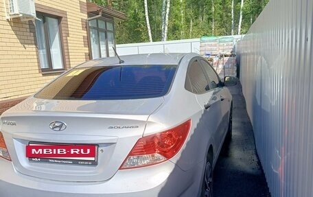 Hyundai Solaris II рестайлинг, 2012 год, 610 000 рублей, 4 фотография