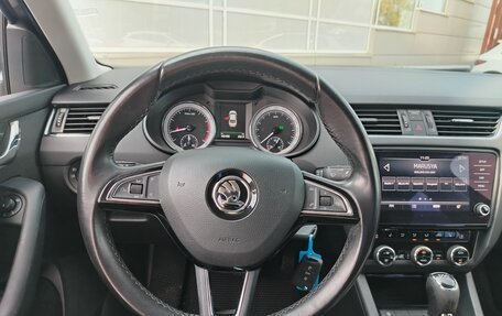 Skoda Octavia, 2017 год, 1 638 000 рублей, 6 фотография