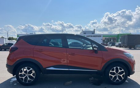 Renault Kaptur I рестайлинг, 2016 год, 1 700 000 рублей, 3 фотография