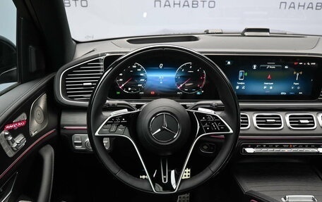 Mercedes-Benz GLS, 2023 год, 19 200 000 рублей, 9 фотография