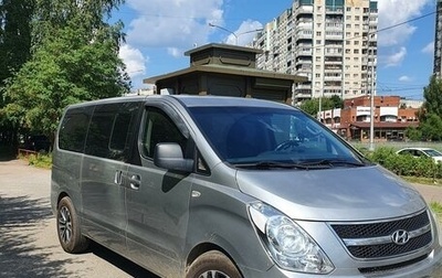 Hyundai Grand Starex Grand Starex I рестайлинг 2, 2010 год, 1 900 000 рублей, 1 фотография