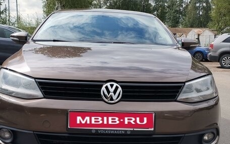 Volkswagen Jetta VI, 2011 год, 793 000 рублей, 1 фотография