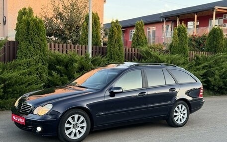 Mercedes-Benz C-Класс, 2004 год, 750 000 рублей, 1 фотография