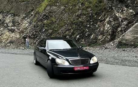 Mercedes-Benz S-Класс, 2004 год, 800 000 рублей, 1 фотография