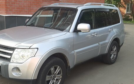 Mitsubishi Pajero IV, 2008 год, 1 284 000 рублей, 1 фотография