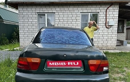 Mitsubishi Carisma I, 1998 год, 175 000 рублей, 4 фотография