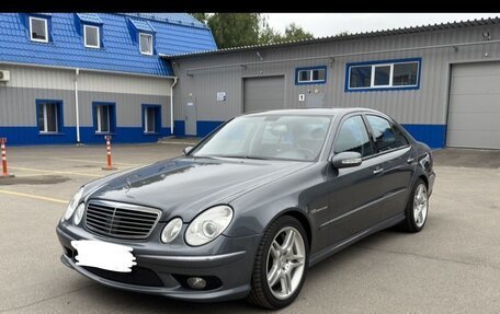 Mercedes-Benz E-Класс AMG, 2005 год, 2 800 000 рублей, 2 фотография