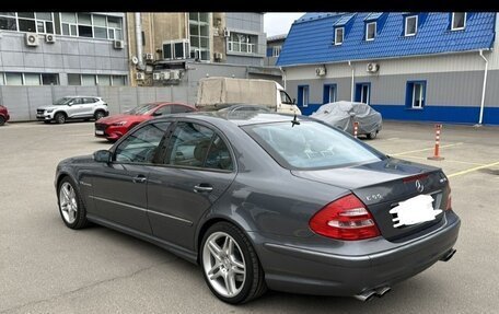 Mercedes-Benz E-Класс AMG, 2005 год, 2 800 000 рублей, 32 фотография