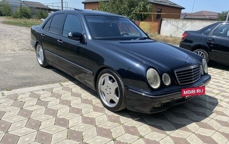 Mercedes-Benz E-Класс, 2000 год, 750 000 рублей, 2 фотография