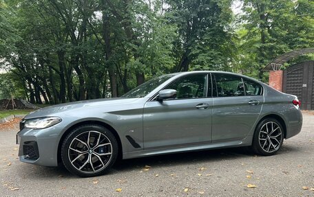 BMW 5 серия, 2021 год, 10 000 000 рублей, 6 фотография