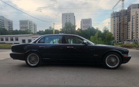 Jaguar XJ III (X350), 2004 год, 3 200 000 рублей, 3 фотография