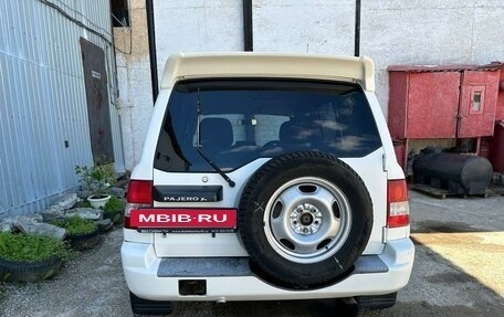 Mitsubishi Pajero iO, 2001 год, 880 000 рублей, 10 фотография