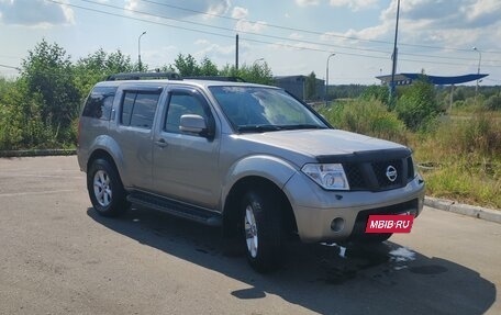 Nissan Pathfinder, 2007 год, 1 300 000 рублей, 3 фотография