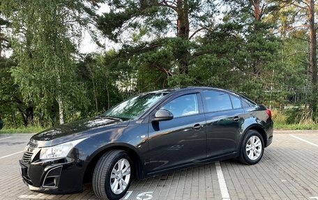 Chevrolet Cruze II, 2013 год, 820 000 рублей, 3 фотография