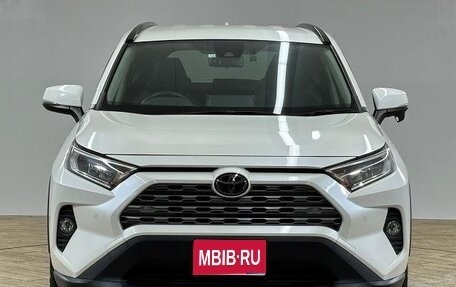 Toyota RAV4, 2020 год, 2 500 000 рублей, 1 фотография