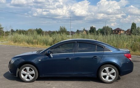 Chevrolet Cruze II, 2009 год, 680 000 рублей, 8 фотография