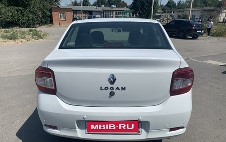 Renault Logan II, 2019 год, 800 000 рублей, 3 фотография