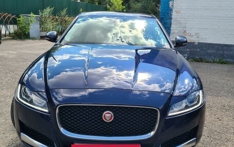 Jaguar XF II, 2016 год, 2 800 000 рублей, 2 фотография