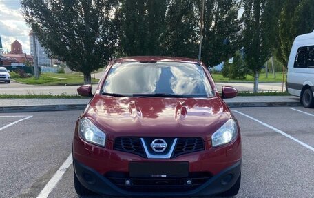 Nissan Qashqai, 2010 год, 999 999 рублей, 2 фотография