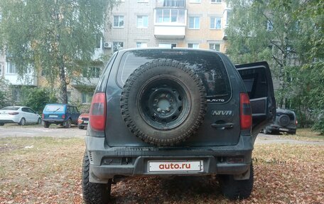 Chevrolet Niva I рестайлинг, 2006 год, 360 000 рублей, 2 фотография