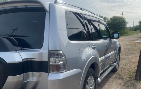 Mitsubishi Pajero IV, 2015 год, 3 400 000 рублей, 4 фотография