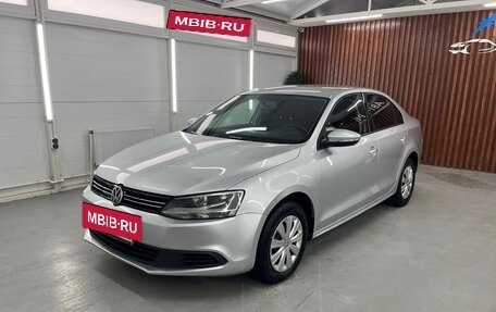 Volkswagen Jetta VI, 2014 год, 1 290 000 рублей, 2 фотография